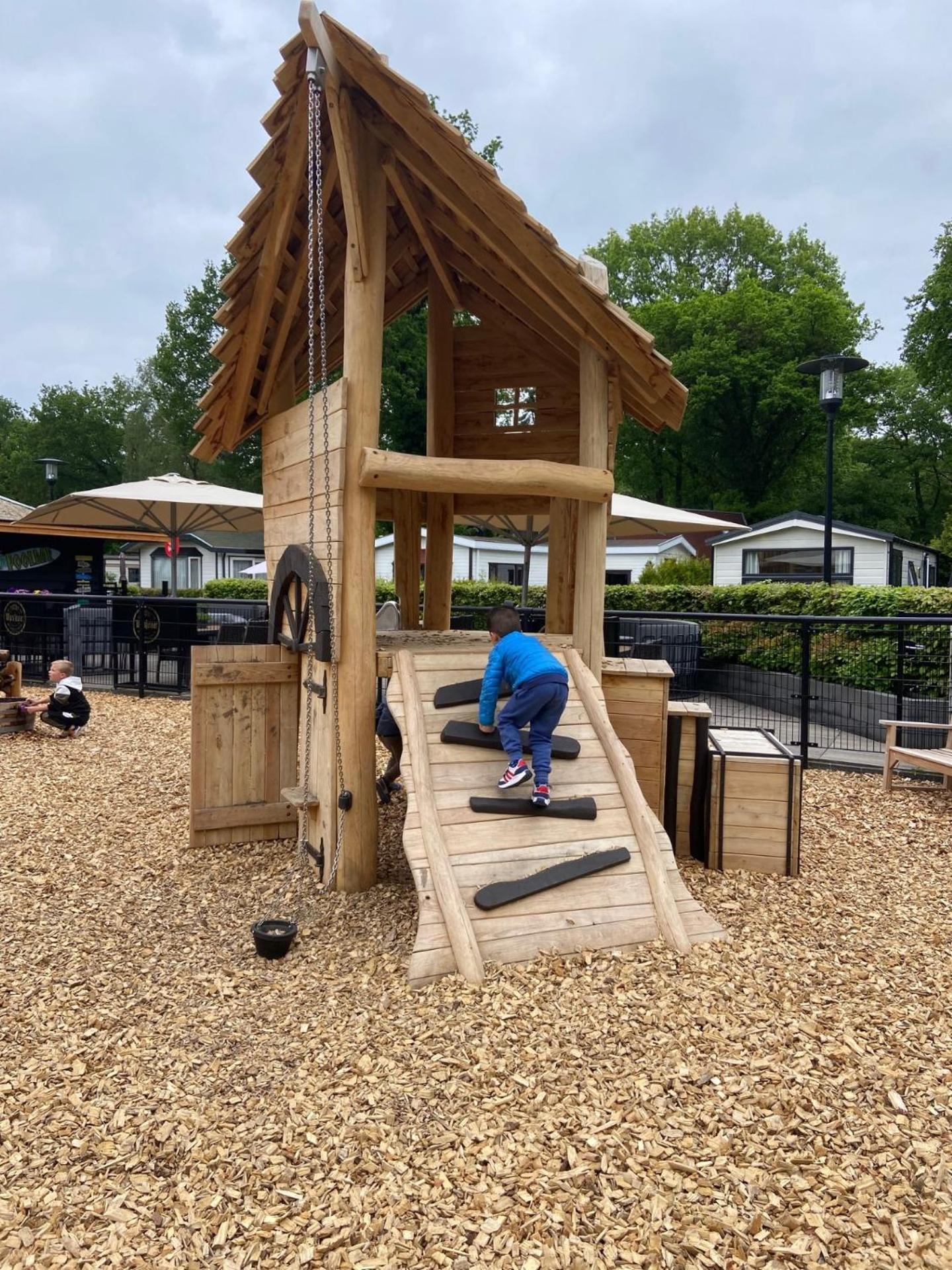 Kindvriendelijk Luxe In De Bossen Met Prive Sauna Harderwijk
